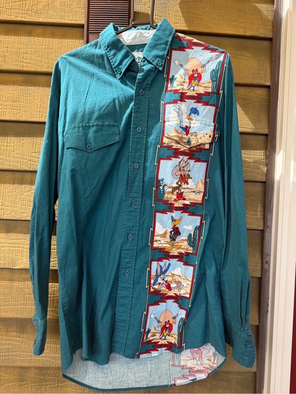 Karma Looney Tunes Western Collection Graphic Tee - Teal, Red, Yellow, Blue